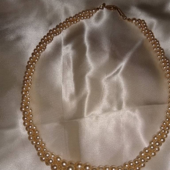 VINTAGE NAPIER Signed 3 Strand Necklace - Picture 6 of 9